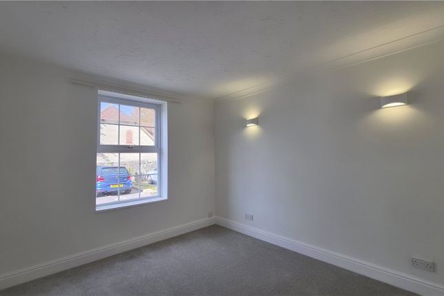 Savoy Court, Dorset photo 4