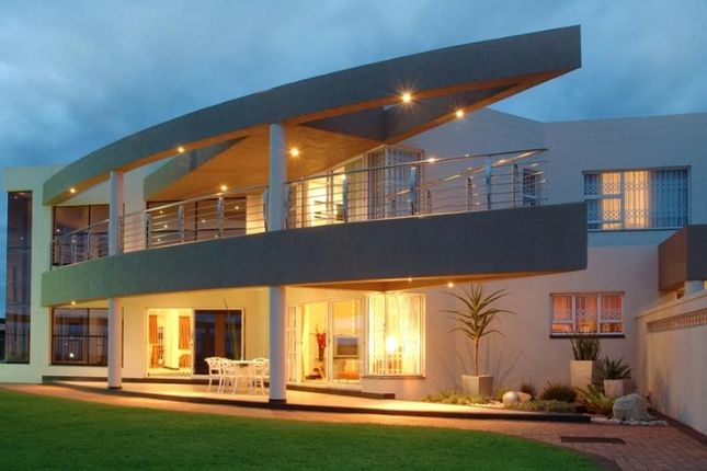 Thumbnail Detached house for sale in 9 Rifle Road, Oslo Beach, Kwazulu-Natal, South Africa