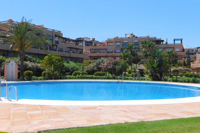 Thumbnail Apartment for sale in Casares Del Sol, Casares, Málaga, Andalusia, Spain