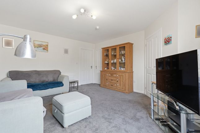 7, Maitland Place, Renfrew photo 4