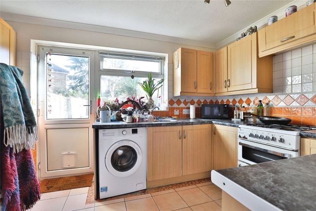 21, Newtown Lane, Dorset photo 3