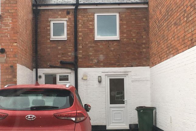 66a, London Road, Oadby photo 2