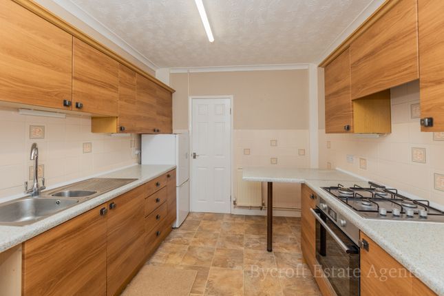 148, Beccles Road, Great Yarmouth photo 4
