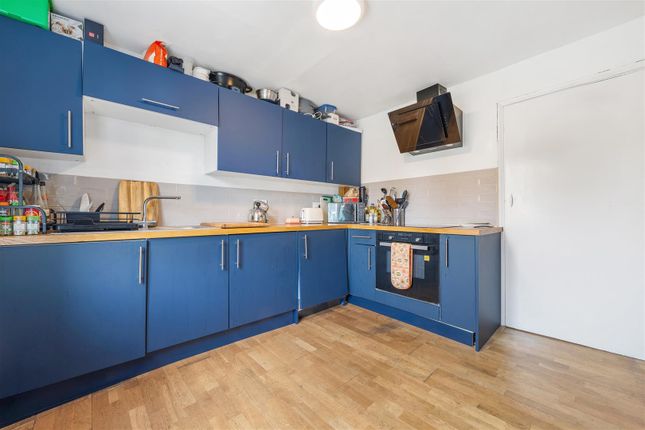 Ducie Street, Clapham/Brixton photo 4