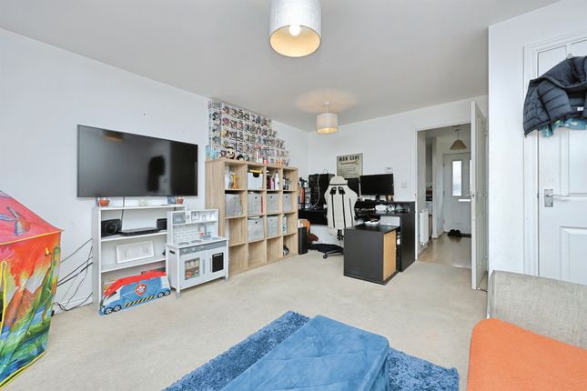 13, Blackberry Way, Swaffham photo 4