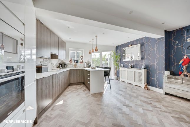 117, Marlow Drive, Sutton photo 4