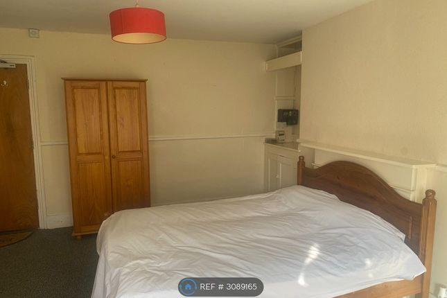 1 Bedroom House