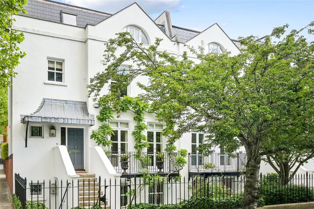 Thumbnail End terrace house for sale in St. Peters Square, London