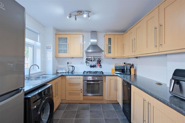 70, Chantinghall Road, Hamilton photo 4