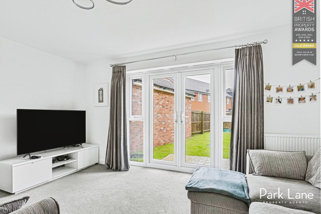 104, Newland Avenue, Bishops Stortford photo 2