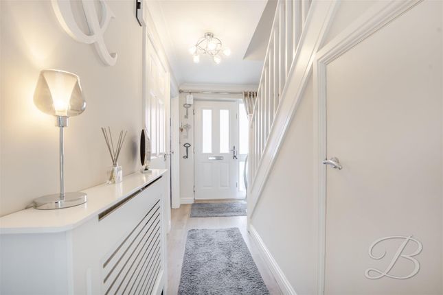 53, Portland Way, Mansfield photo 4