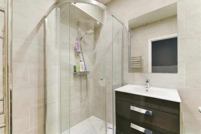 Flat for sale in Grove Road, London