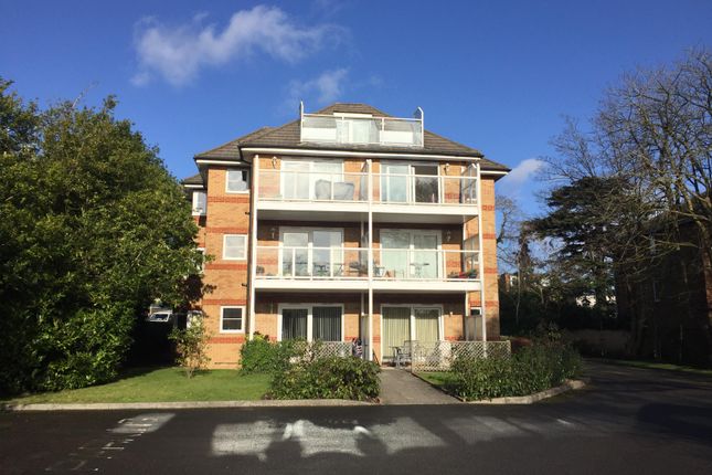 Flat to rent in Bournemouth Road, Parkstone, Poole