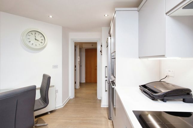 Flat for sale in Elmira Way, Salford, Greater Manchester