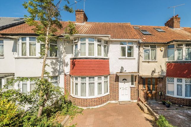 3-bed house on 84, Eastcote Avenue, Greenford, £2,500/mo