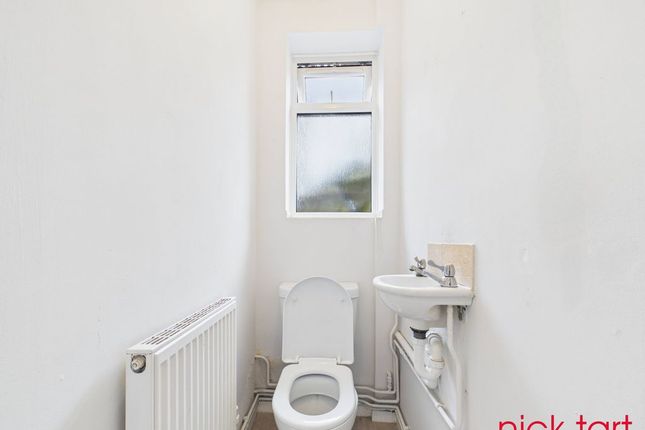 40, Cranage Crescent, Telford photo 4