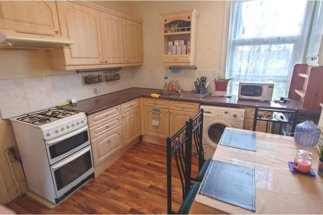 22A Kingsley Road, Palmers Green, London photo 3