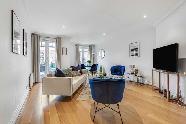 Thumbnail Flat for sale in Ashe House, 33 Clevedon Road, Twickenham