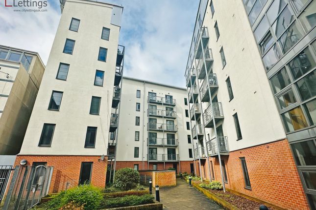 Flat to rent in Park West, Derby Road, Canning Circus