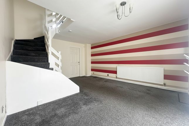 110, Condor Grove, Blackpool photo 2