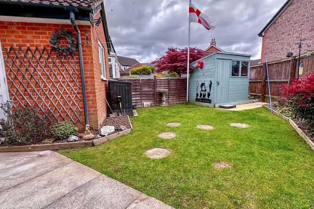 Link-detached house for sale in Cashford Gate, Taunton