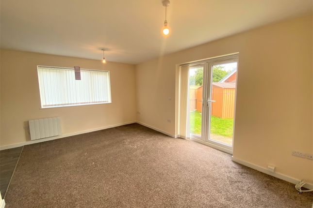 14, Poulton Road, Blackpool photo 3