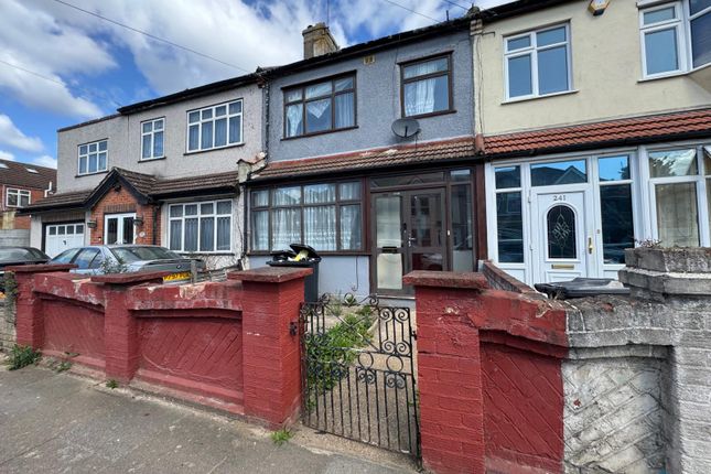 Large 4 Bedroom House
