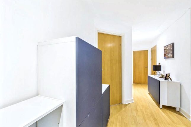 Apartment 74, Queens Court,, 55 Queens Dock Avenue, Hull photo 2