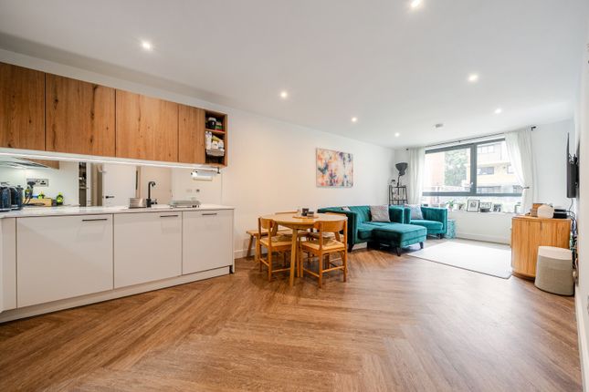 Flat 12 Amparo House, 2, Burney Street, Greenwich photo 3