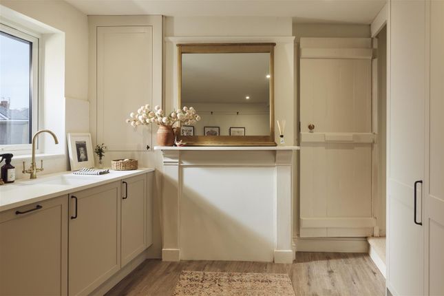 17, Ryll Grove, Exmouth photo 4
