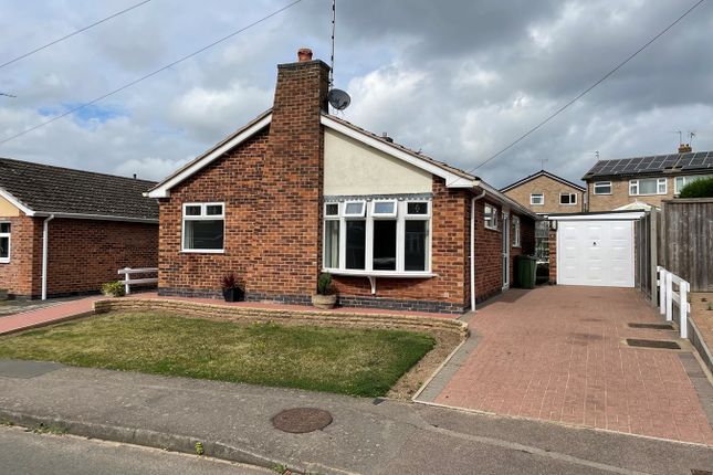 Thumbnail Detached bungalow for sale in Chiltern Avenue, Cosby, Leicester