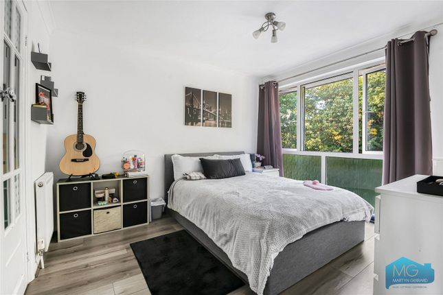 55, Cromer Road, Barnet photo 4