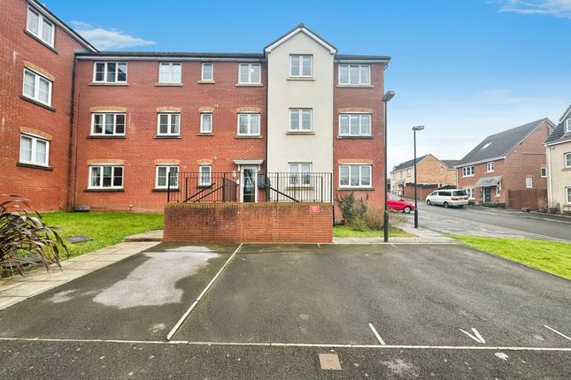 71, Skylark Road, Bridgend photo 2