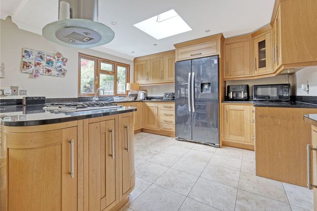 84 Park Lane, Billericay photo 3