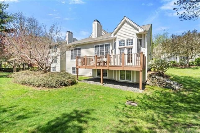 Town house for sale in 38 Weavers Hill, Mount Kisco, New York, United States Of America