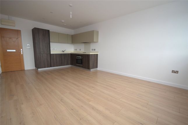 65, Canside, Chelmsford photo 5