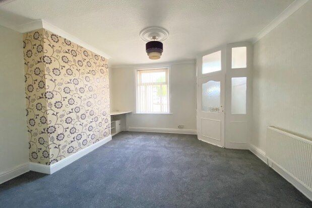 2 bed property to rent in Lark Street, Colne BB8