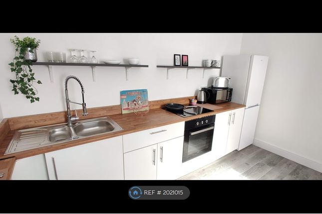 Flat to rent in Liverpool, Liverpool