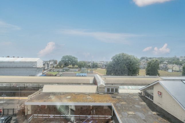 Flat 20, Regent House,, Gerston Road, Devon photo 2