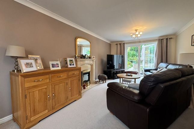 42, Ffordd Y Glowyr, Ammanford photo 3