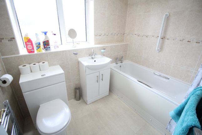 Terraced house for sale in Newcomen Road, Bedworth, Warwickshire