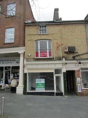 Retail premises to let in Lime Street, Bedford