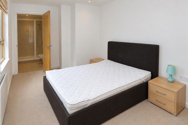 219 Gateway, Leeds photo 4