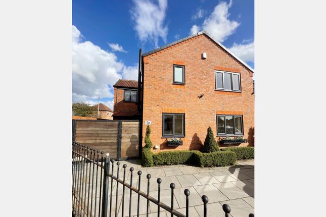 Thumbnail Detached house for sale in Orchard Paddock, Haxby, York