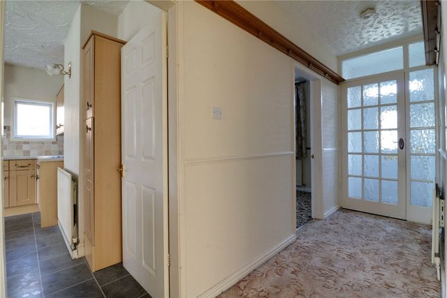 38 Yarborough Crescent, Brigg photo 3