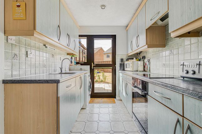81, Weston Way, Newmarket photo 4
