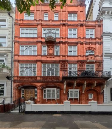 Thumbnail Flat for sale in 196, Queens Gate, South Kensington