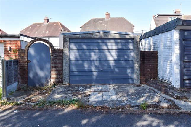 Calder Road, Maidstone photo 4