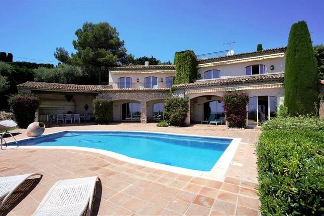 Villa for sale in Vallauris, Super Cannes, 06220, France