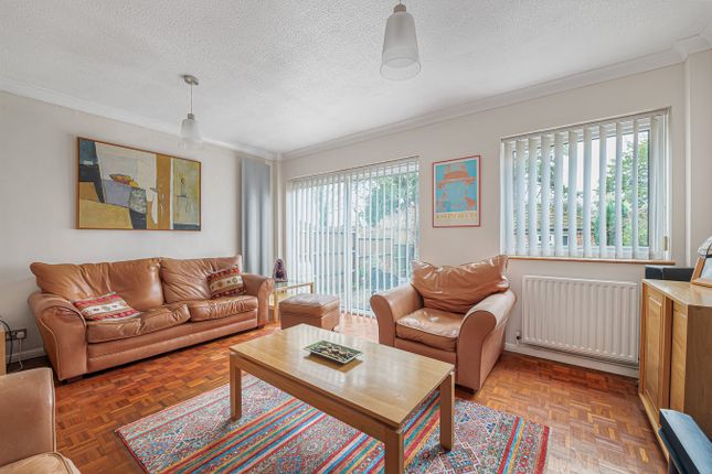 131, Chislehurst Road, Orpington photo 2